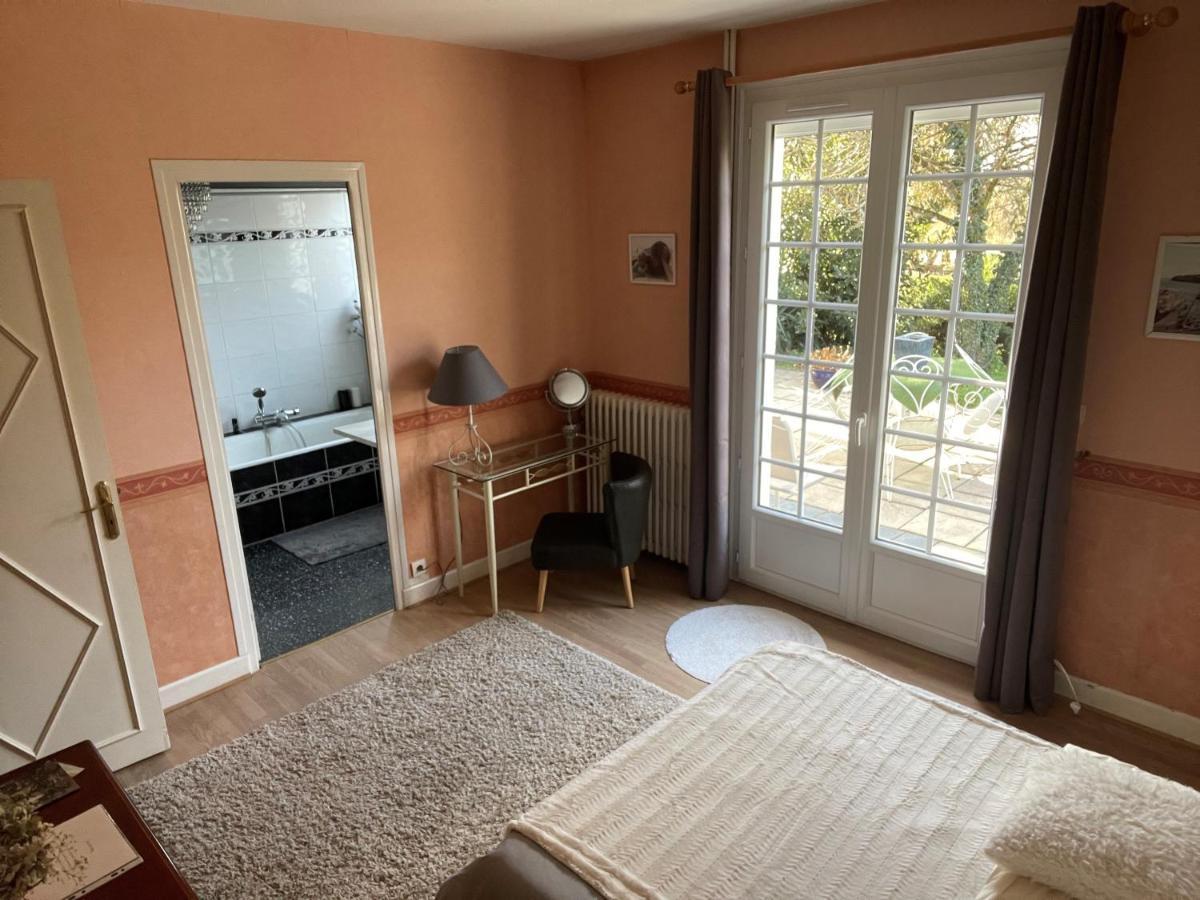 Un Petit Coin De Paradis Bressolles (Allier) Exterior foto